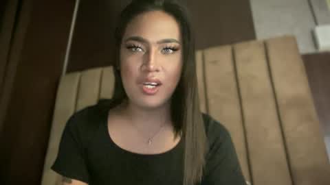 Snapshot of fallon_empress chatting on December 17, 5:40 am callmecindy online show from December 17, 5:40 am