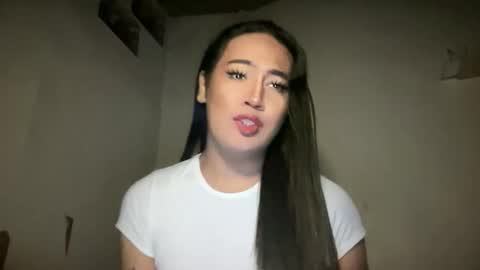 Snapshot of fallon_empress chatting on November 14, 4:28 pm callmecindy online show from November 14, 4:28 pm