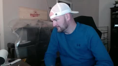 Daddy online show from February 12, 7:58 am