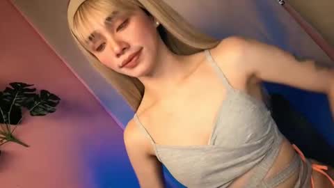 Alexandra x Alexandro online show from February 25, 7:20 am