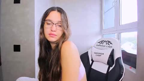 fancy bunny online show from September 16, 5:52 am