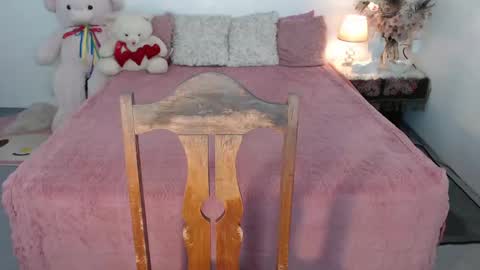 Snapshot of fancylaylaxx chatting on February 16, 3:16 pm Layla online show from February 16, 3:16 pm