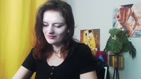 Snapshot of fancynadine chatting on December 16, 6:21 am Nadine online show from December 16, 6:21 am