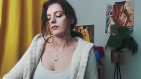 Snapshot of fancynadine chatting on January 8, 12:26 pm Nadine online show from January 8, 12:26 pm