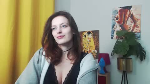 Snapshot of fancynadine chatting on January 11, 7:17 am Nadine online show from January 11, 7:17 am