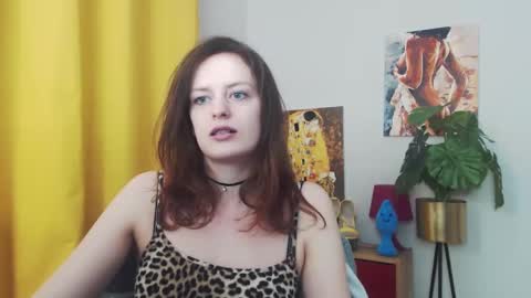 Snapshot of fancynadine chatting on January 17, 6:26 am Nadine online show from January 17, 6:26 am