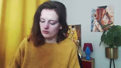 Snapshot of fancynadine chatting on January 21, 12:29 pm Nadine online show from January 21, 12:29 pm