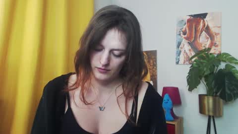 Snapshot of fancynadine chatting on January 22, 12:27 pm Nadine online show from January 22, 12:27 pm