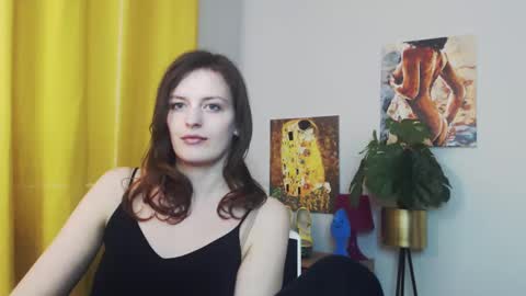 Snapshot of fancynadine chatting on February 3, 9:30 am Nadine online show from February 3, 9:30 am