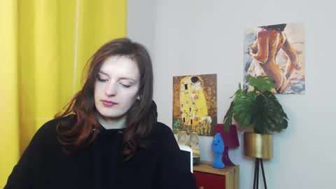 Snapshot of fancynadine chatting on February 3, 12:36 pm Nadine online show from February 3, 12:36 pm