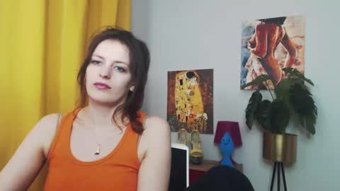 Snapshot of fancynadine chatting on February 6, 9:22 am Nadine online show from February 6, 9:22 am