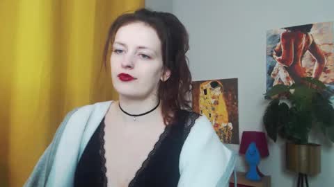 Snapshot of fancynadine chatting on February 7, 6:24 am Nadine online show from February 7, 6:24 am