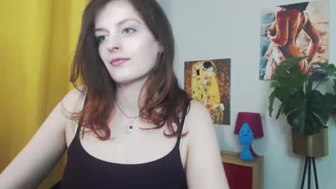 Snapshot of fancynadine chatting on February 26, 11:52 am Nadine online show from February 26, 11:52 am