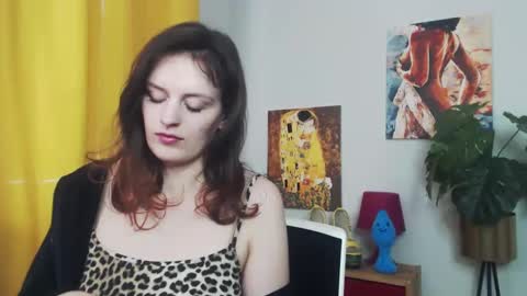 Snapshot of fancynadine chatting on March 5, 12:22 pm Nadine online show from March 5, 12:22 pm