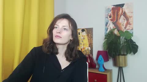 Snapshot of fancynadine chatting on October 15, 5:07 am Nadine online show from October 15, 5:07 am