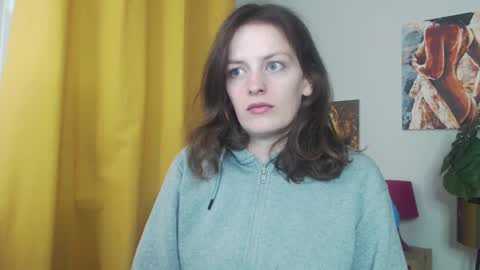 Snapshot of fancynadine chatting on October 27, 5:44 am Nadine online show from October 27, 5:44 am