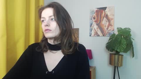 Snapshot of fancynadine chatting on December 1, 5:45 am Nadine online show from December 1, 5:45 am