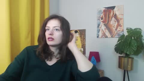 Snapshot of fancynadine chatting on December 3, 5:59 am Nadine online show from December 3, 5:59 am