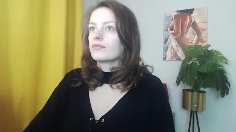 Snapshot of fancynadine chatting on December 15, 5:34 am Nadine online show from December 15, 5:34 am