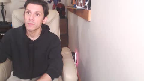 Fan Friction online show from February 7, 10:08 am