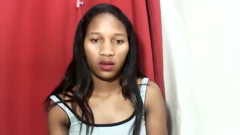 Snapshot of faniriah27 chatting on September 27, 11:15 am faniriah27 online show from September 27, 11:15 am