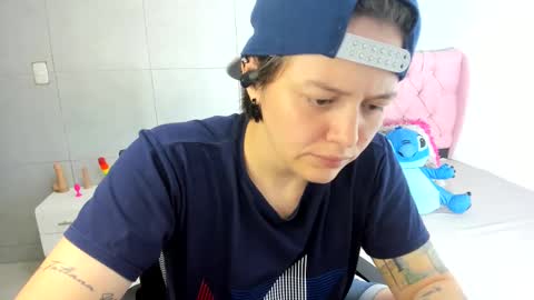 FANNY online show from September 12, 4:23 am