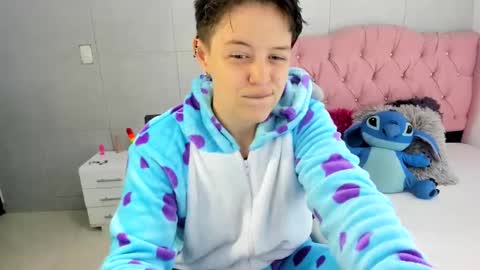 FANNY online show from October 8, 2:53 am