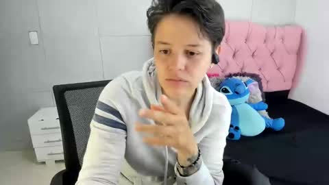 FANNY online show from October 17, 3:47 pm