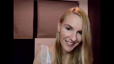 Fanny online show from January 4, 4:23 am