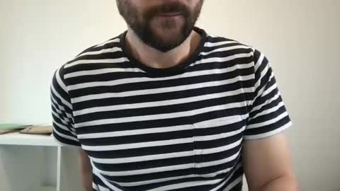 Alex online show from October 2, 7:48 am