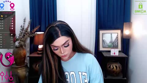 Snapshot of fantacyoflove chatting on December 8, 3:43 am YASI online show from December 8, 3:43 am