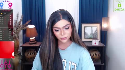 Snapshot of fantacyoflove chatting on December 11, 5:00 am YASI online show from December 11, 5:00 am