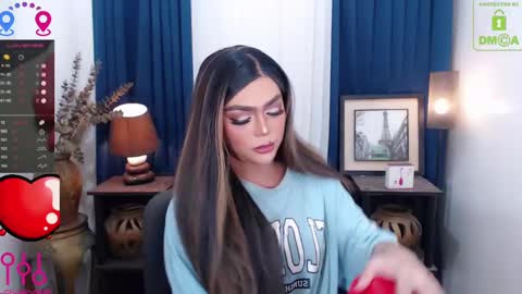 Snapshot of fantacyoflove chatting on December 13, 5:05 am YASI online show from December 13, 5:05 am