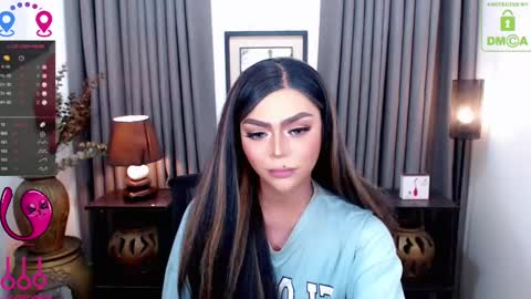 Snapshot of fantacyoflove chatting on December 26, 12:57 am YASI online show from December 26, 12:57 am