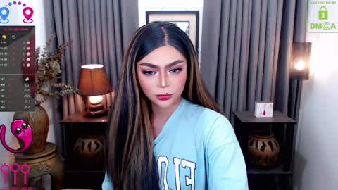 Snapshot of fantacyoflove chatting on February 8, 4:36 pm YASI online show from February 8, 4:36 pm