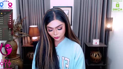 Snapshot of fantacyoflove chatting on February 8, 7:38 pm YASI online show from February 8, 7:38 pm