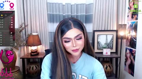 Snapshot of fantacyoflove chatting on February 24, 3:23 am YASI online show from February 24, 3:23 am