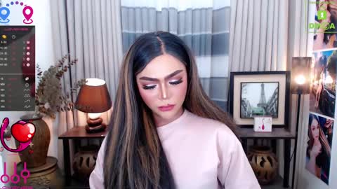 Snapshot of fantacyoflove chatting on February 27, 12:43 am YASI online show from February 27, 12:43 am