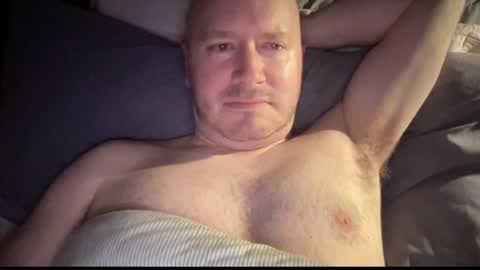 fantasticass6969 online show from June 16, 4:15 am