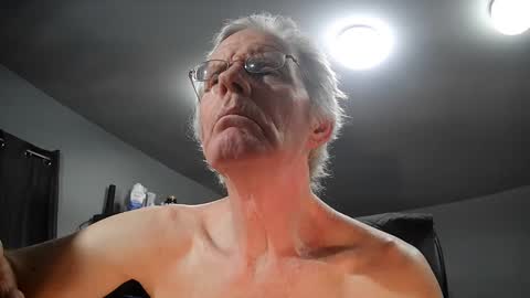 fantasyresort online show from January 26, 4:09 am