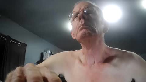 fantasyresort online show from October 13, 3:06 am