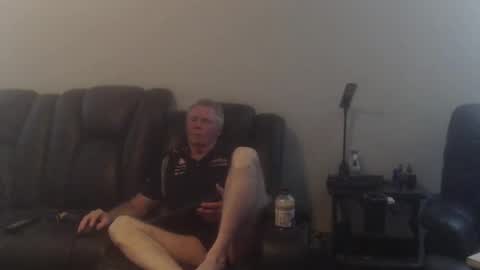 Snapshot of fantom666 chatting on December 17, 6:25 pm PHANTOM online show from December 17, 6:25 pm