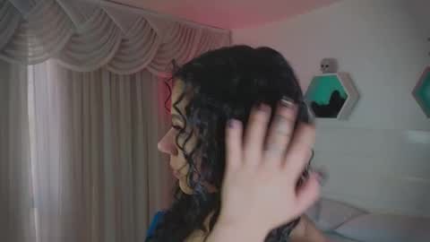 Farah online show from October 22, 12:05 pm