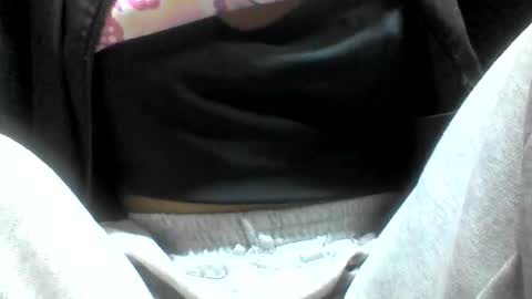 farantsaaly1 online show from September 10, 10:37 am