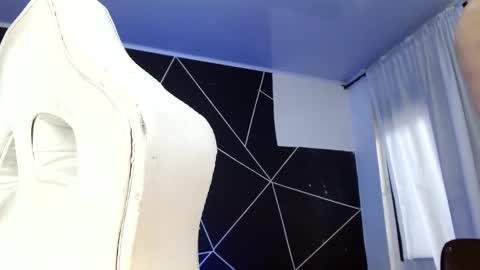 fari online show from December 3, 8:29 pm