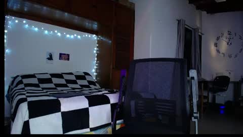 farid_24 online show from July 11, 2:58 am