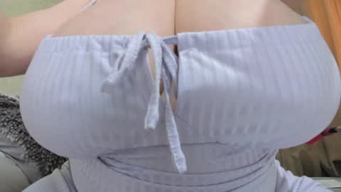 call me Farradayy online show from April 24, 3:36 pm
