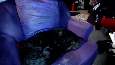 Farrah online show from November 20, 3:01 pm