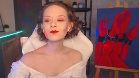 Fascinating   Eyes online show from February 6, 8:13 pm