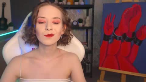 Fascinating   Eyes online show from October 6, 10:29 pm